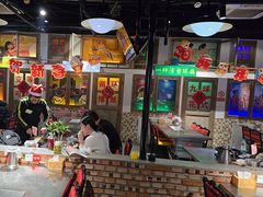 -马路牙子烧烤音乐酒馆(望京店)