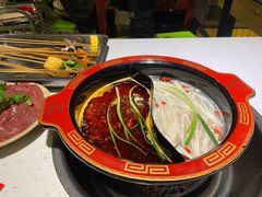 -钢管厂五区小郡肝串串香(奥克斯广场锦城万达店)