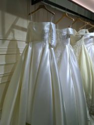 -南京宝娜嫁衣婚纱礼服馆(中央路店)