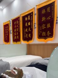 -靓芙泉祛痘.科技美肤连锁