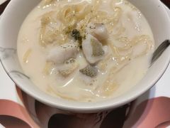 黄鱼煨面-杭州西子湖四季酒店·金沙厅