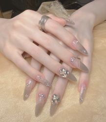 -爱睫物语·疗愈美睫美甲