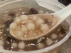 -芳婆糕团店(王府大街店)