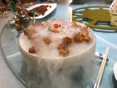 -广东大厦酒店(广州北京路步行街纪念堂地铁站店)