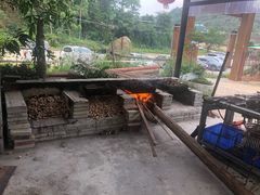 -红旗山庄(圭峰山店)