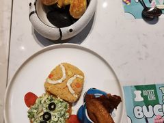 -水桶王国主题餐厅·聚会·生日派对·亲子活动·家庭套餐(亚龙湾希尔顿店)