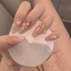 -悦指间美甲美睫