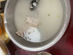 -雪湖煜辰鱼头老店(雪野湖店)