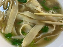 -十二忠手拉面(五福店)