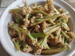 -雪湖煜辰鱼头老店(雪野湖店)