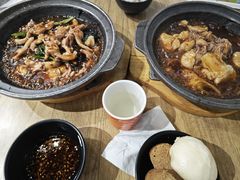 -极有家小鱼小鸡石锅煲(佳兆业店)