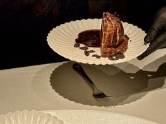 -弦月窗LUNETTE BY AMANDA(复兴路店)