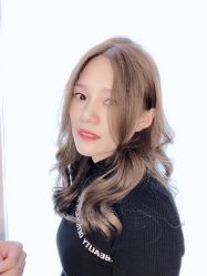 -PE SALON 