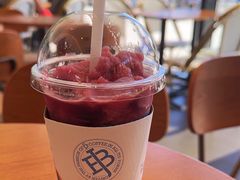 葡萄桑葚冰沙-Jamaicablue Coffeeshop(中央广场店)