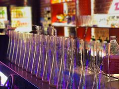 -UP嘻哈酒吧(粉巢店)