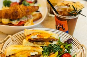 Steak Cheese Mushroom Hokkaido Sandwich