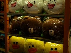 -line friends(明洞旗舰店)