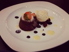 -卡佩罗意大利餐厅及酒吧Al Cappello Trattoria