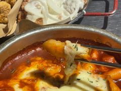 芝士炒年糕-富乐满韩国正宗炸鸡韩国料理(虹泉路店)