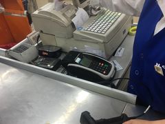 -农工商超市(金沙江路店)