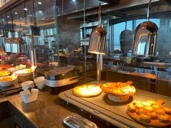 -云端西餐厅(南宁龙光那莲豪华精选酒店)