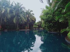 -三亚湾海居铂尔曼度假酒店