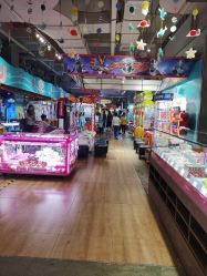 -探奇乐园蹦床公园(日月广场店)