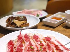 牛五花肉-釜山火炉韩式炭火烤肉(欧洲城店)