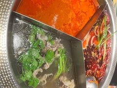 -廖掌柜·重庆鲜货火锅(上海首店)