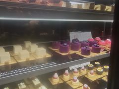 -半岛翡丽海鲜自助餐厅(观风亭店)