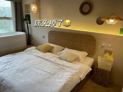 -闲隅江景艺术酒店(解放碑洪崖洞总店)