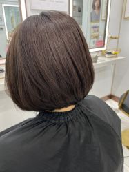 -镁连社·美联社