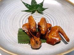 脆皮乳鸽-富淳饭店(陆家嘴保利广场店)