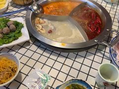 -山悦里 山野·鲜火锅(罗斯福广场店)