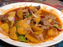 -乡村馕坑肉·烧烤·新疆菜·本地人更爱吃(阿勒泰首店)