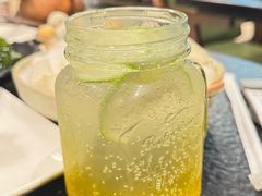 话梅青柠气泡水-得意咚瓜·顺德鱼生·冬瓜火锅(深圳首店)