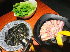 -山之屋炭火烧肉·生啤畅饮(大朗万科中央公园店)