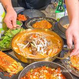 店里全是欧巴欧尼⁉️我好想天天来吃这家