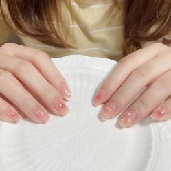 -悦指间美甲美睫