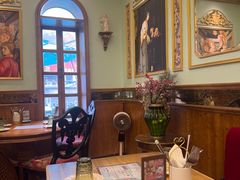 -秘密旅行Bonjour(黑金冠 江南西店)