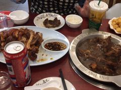 -聚首堂·特色小吃·肘子(什刹海德胜门店)