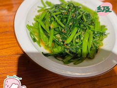 -默加东南亚美食(大宁音乐广场店)