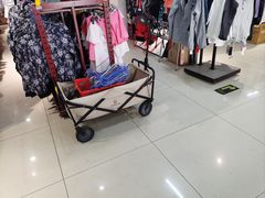 -探路者工厂店(宏福科技园店)