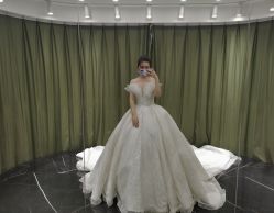 -拉瑞娜LaReine婚纱礼服高级定制