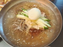 -许哥东北烧烤·铁丳烤串·宫后夹肉(繁花中心店)