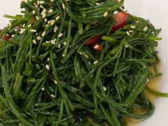 -苏莱特色牛骨滩羊手抓馆(长城东街总店)