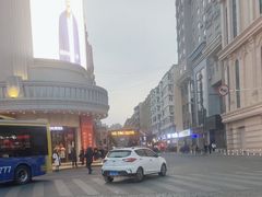 -优衣库(哈尔滨中央大街店)