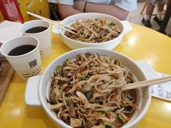 -嗨皮儿·现蒸面皮(抄纸巷店)