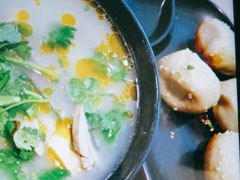 -小杨生煎(金山百联购物中心3楼店)