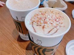 盛樱蜜桃芝士拿铁-星巴克(天津佛罗伦萨小镇店)